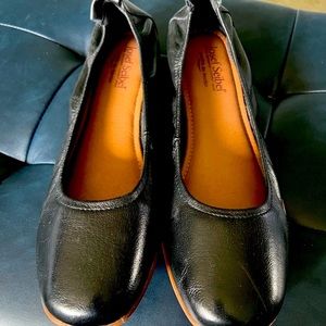 Josef Seibel Fenja Black Leather Flats